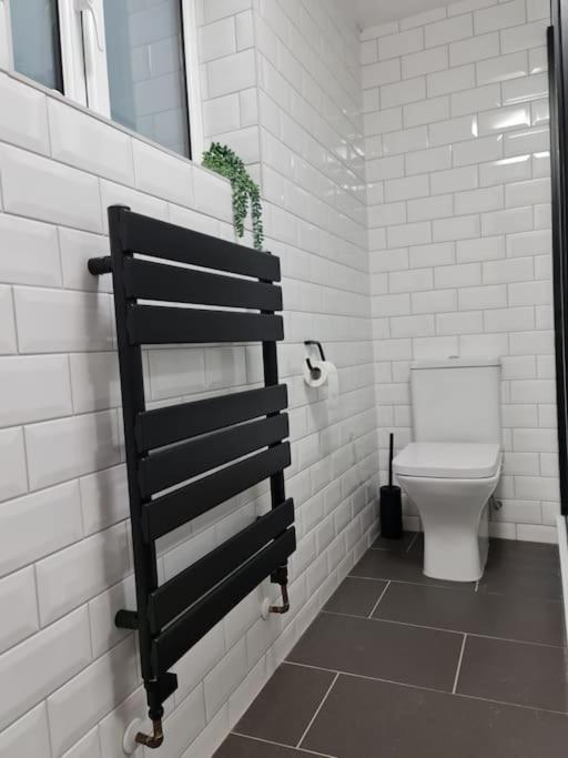 Centrally Located To The City Of Lincoln Exteriér fotografie